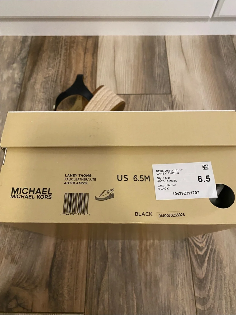 *NIB* Michael Kors Black Espadrille Wedge Sandals